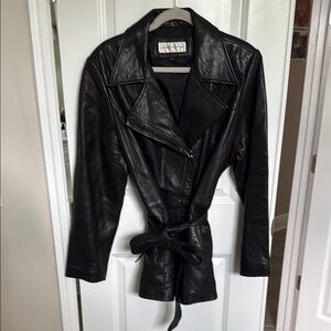 Jones New York Black Leather Belted Moto Jacket XL excellent